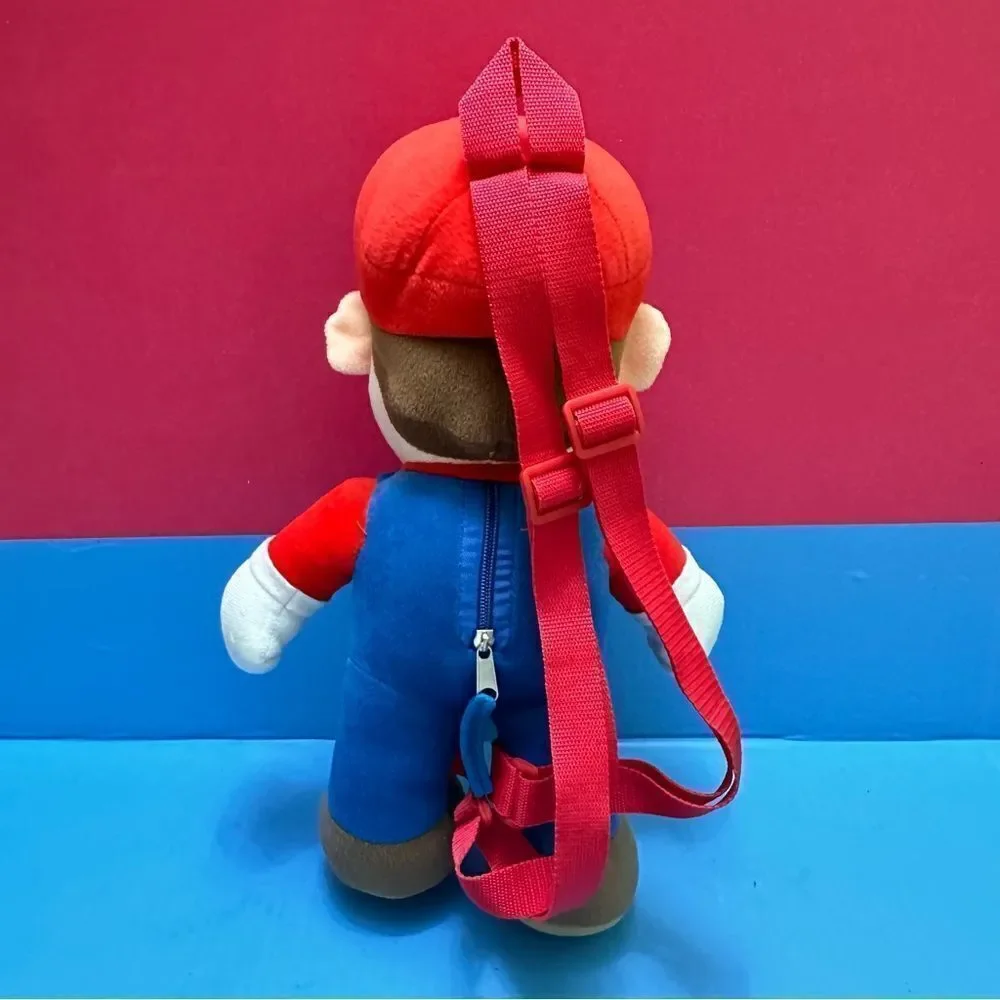Nintendo Súper Mario Plush Backpack
